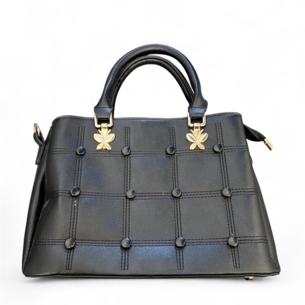 Elegant Black Handbag with Gold Accents